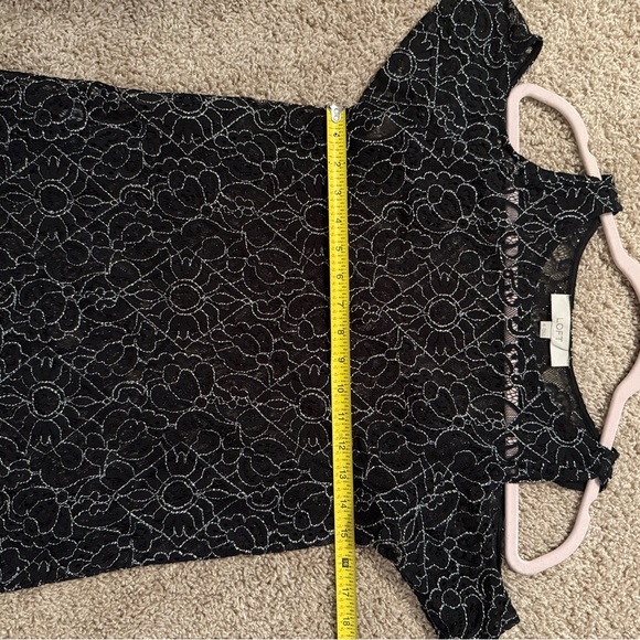 LOFT | Black Embellished Lace Cut Out Short Sleeve Blouse | Size XS - Picture 7 of 8
